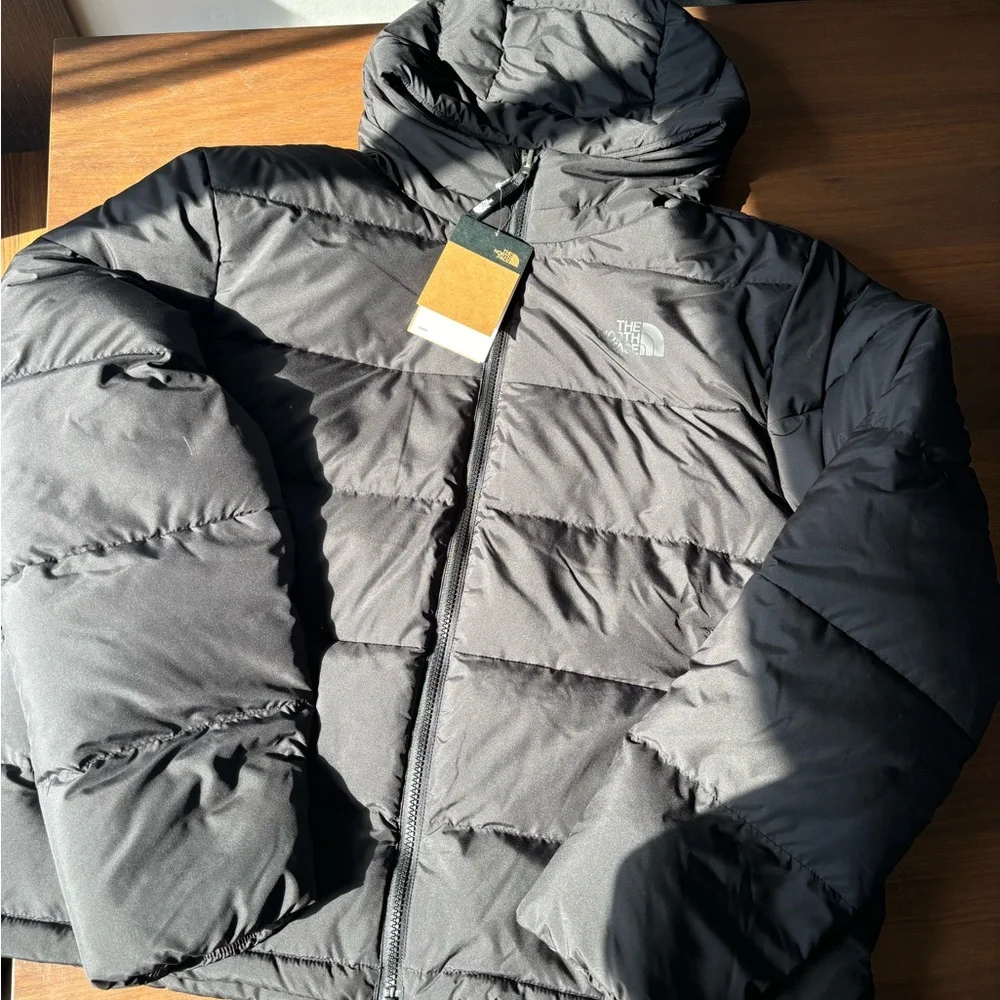 Women’s Frost Fall Hooded North Face Jacket- New with tags. - Picture 2 of 7